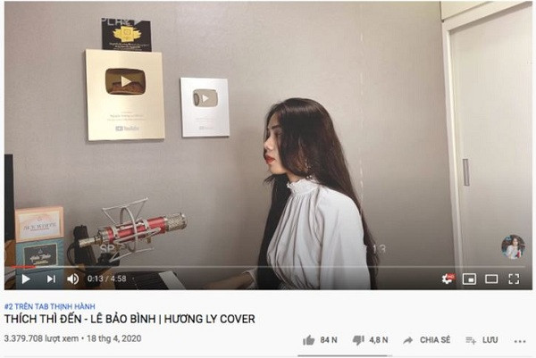 Mỗi video đăng tải lên Youtube của Hương Ly đều đạt hàng triệu cho đến hàng chục triệu view và bình luận. Doanh thu ước tính mỗi năm của Hương Ly là khoảng 135,7 nghìn - 2.2 triệu USD (3,2 tỷ - 52 tỷ đồng).