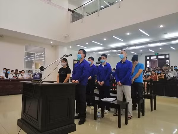 An tu chung than cho 