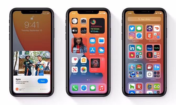 Tuy nhiên ngay tại thời điểm phiên bản này được ra mắt thì những bài đăng than thở về lỗi nghiêm trọng của iOS 14 đã tràn ngập trên mạng xã hội, cũng như các diễn đàn công nghệ lớn trên thế giới và tại Việt Nam.