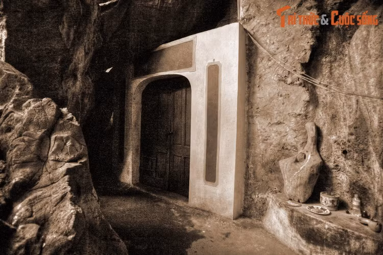 Ngày nay chùa Thạch Long là một trong những điểm đến nổi tiếng của tỉnh Bắc Kạn. Hội chùa Thạch Long được tổ chức vào mùng 7 tháng Giêng hằng năm, thu hút đông đảo du khách thập phương đến tham quan, chiêm bái...