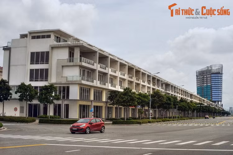 Dự án này được kỳ vọng đưa Thủ Thiêm trở thành một “Manhattan” của Sài Gòn - TP HCM với các trung tâm thương mại, tài chính, khu dân cư hiện đại hàng đầu khu vực. Ảnh: Khu đô thị Sa La ở Thủ Thiêm.