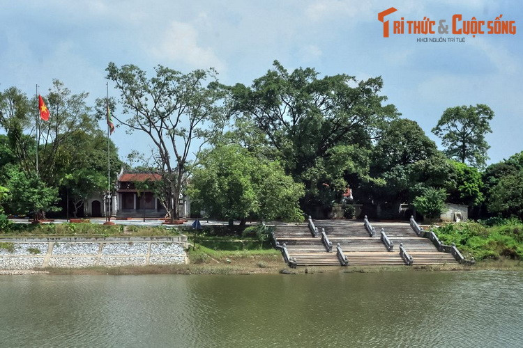 Hà Nam là tỉnh có ít đơn vị hành chính cấp huyện nhất Việt Nam, với tổng số thành phố, thị xã, huyện dừng lại ở con số 6 (1 thành phố, 1 thị xã và 4 huyện). Ảnh: Chùa Bà Đanh ở huyện Kim Bảng, Hà Nam.