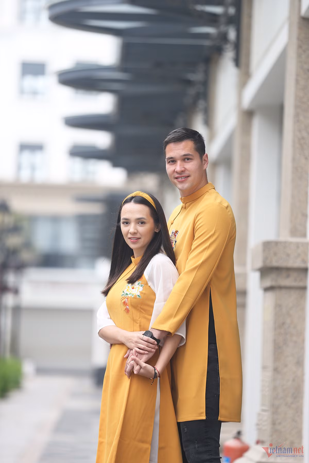 Thời gian đầu làm quen, Nguyễn Filip không tiết lộ anh là cầu thủ, mà chỉ nói làm việc ở Vlasim (CH Czech), nơi Aneta sinh ra và lớn lên. Sau này, khi Aneta hỏi về công việc, Nguyễn Filip mới cho biết anh là thủ môn bóng đá.