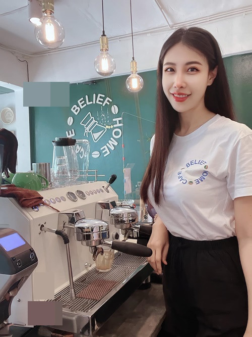 Gương mặt đẹp ngọt ngào cùng thân hình chữ S của cô nàng đã đủ sức "đốn gục" cánh mày râu.