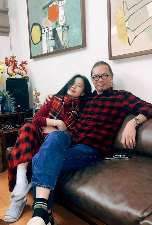 Con gái đạo diễn Trần Lực ra dáng thiếu nữ. Ảnh: FBNV.