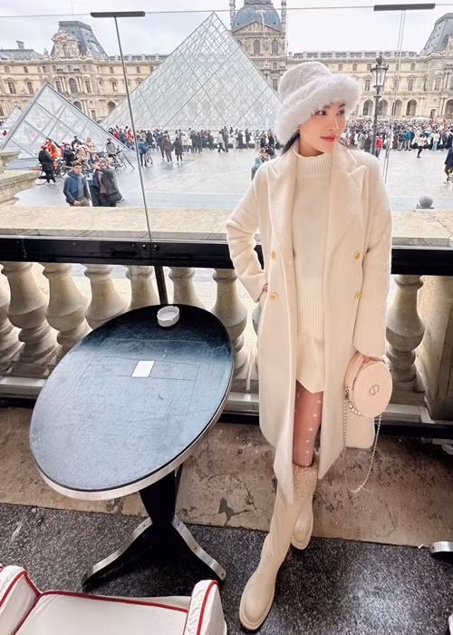 Chồng chưa cưới của Quỳnh Thư là doanh nhân, đang điều hành chuỗi nhà hàng, khách sạn ở Berlin, Đức.