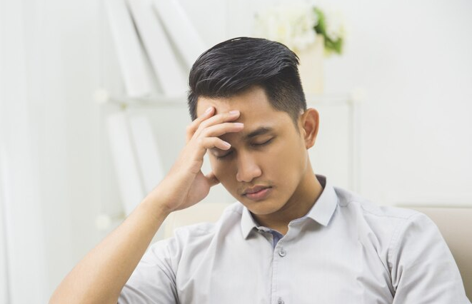 Vo nhat quyet tu choi nhan dat thua ke cua nha chong