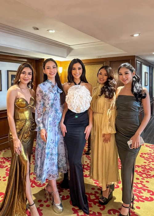 Mai Phương giữ được vẻ tươi tắn khi nhập cuộc.