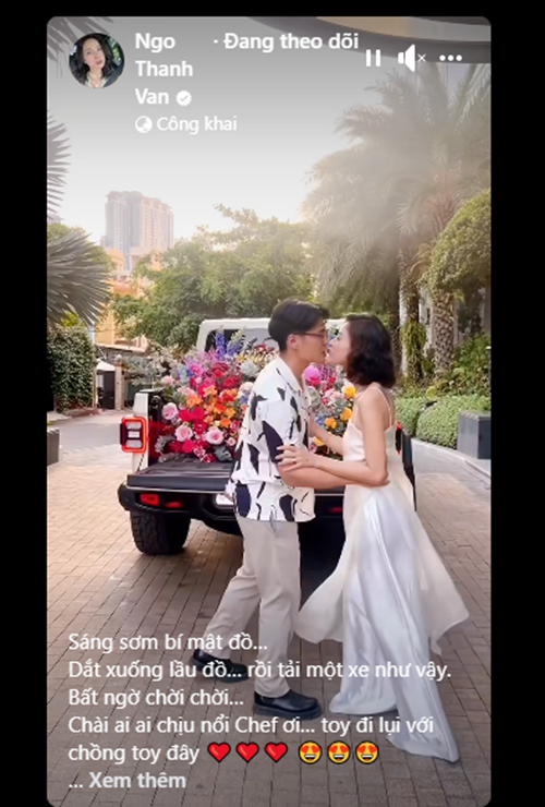 Ngô Thanh Vân rất bất ngờ trước món quà của Huy Trần.