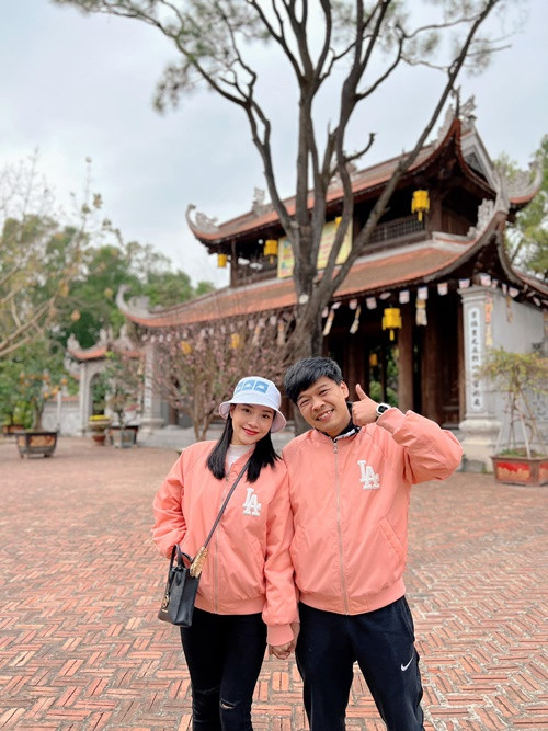 Vợ chồng nam diễn viên Táo quân không vỡ mộng sau khi kết hôn.