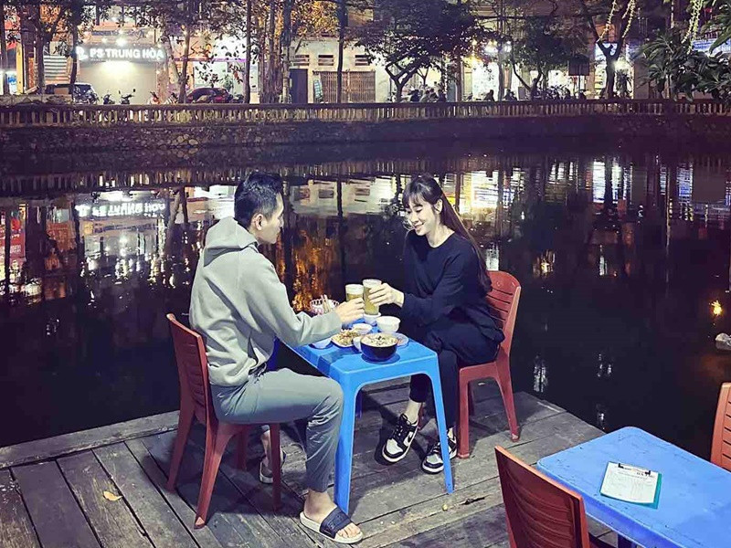 Vợ BTV Quốc Khánh cũng làm việc ở VTV.