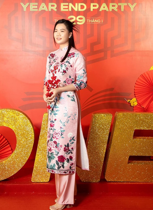 Thúy Kiều chia sẻ, cô giảm mười mấy kg nên vóc dáng thon gọn hơn. Ảnh: FBNV.