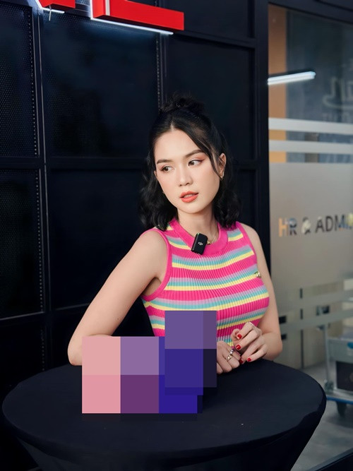 Sau Tết Nguyên đán 2024, người mẫu Ngọc Trinh nhanh chóng trở lại làm việc. Ảnh: FBNV.