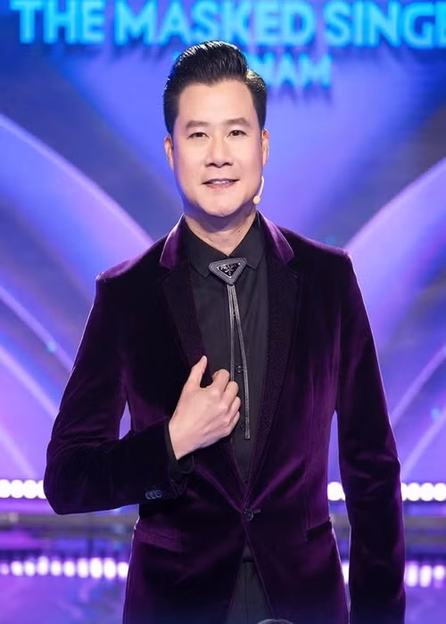 Bên cạnh đó, Quang Dũng từng sở hữu 3 xế hộp giá tiền tỷ.