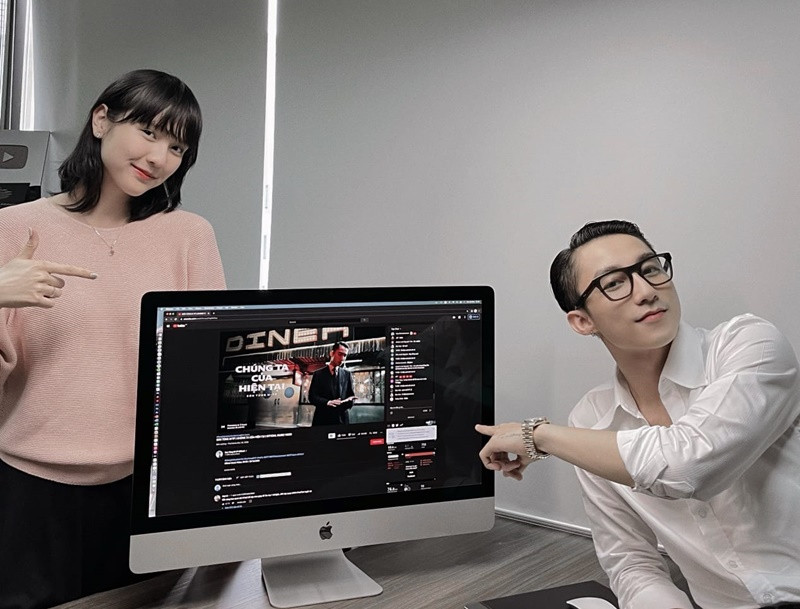 Sơn Tùng M-TP không có động thái bảo vệ Hải Tú khỏi những tin đồn dù cô là diễn viên độc quyền của công ty. Ảnh: FBNV.