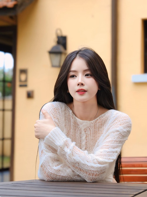 Mie khoe vẻ đẹp hút hồn trong chuyến đi Đà Lạt mới đây.