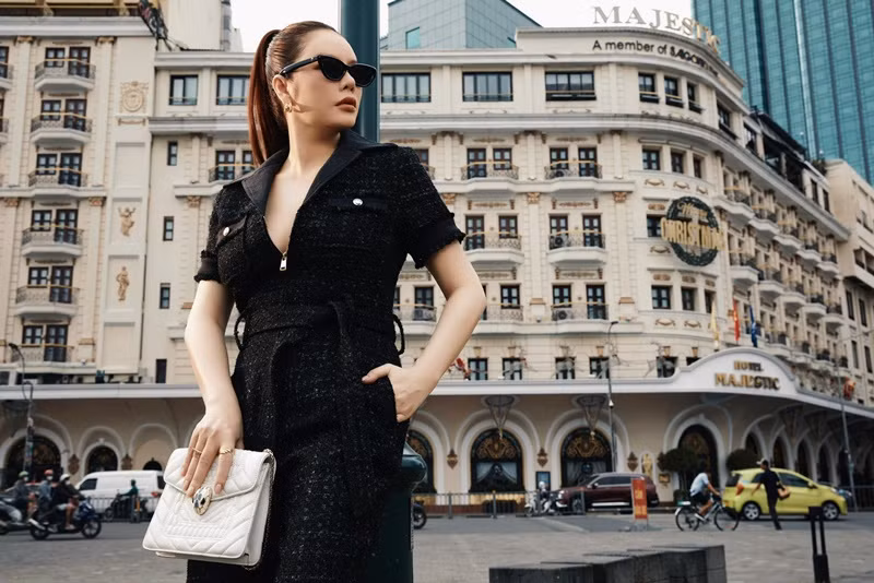 Theo nguồn tin từ South China Morning Post đăng tải năm 2022, khối tài sản của Lý Nhã Kỳ ước tính khoảng 17 triệu USD (gần 385 tỷ đồng).