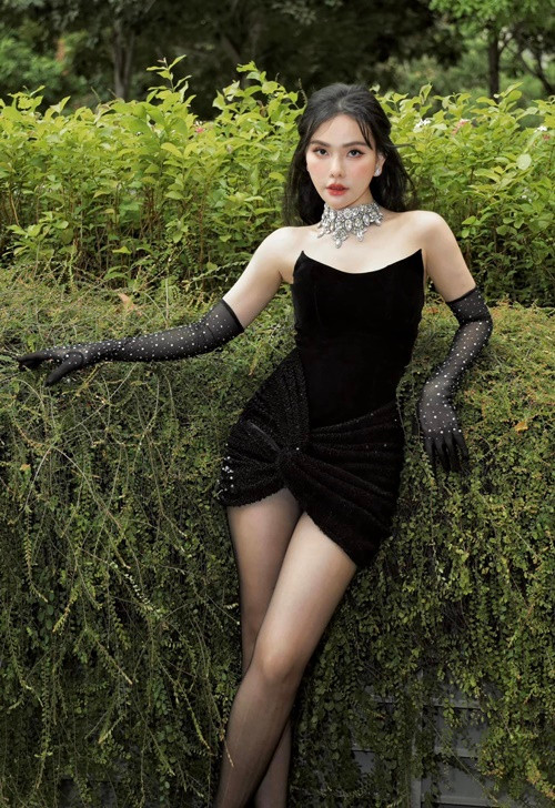 Năm 2020, nữ ca sĩ cho biết, cô không hợp dao kéo nhiều. “Những cái cần làm thì đã làm rồi. Tôi thấy mặt mình như vậy là ổn rồi”, Thu Thủy nói.