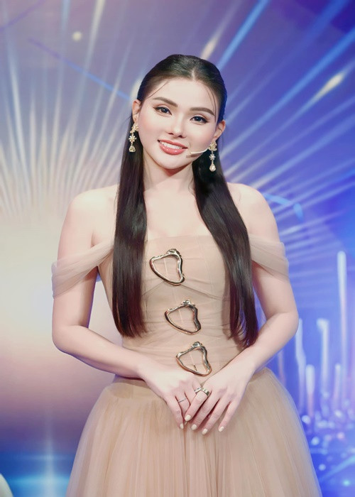 Thu Thủy vẫn giữ đam mê ca hát.