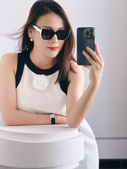 Gương mặt nữ diễn viên phim Hương vị tình thân có chút bầu bĩnh hơn nhưng vẫn tươi tắn. Ảnh: FBNV.