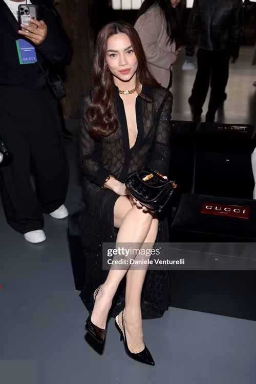 Các nhiếp ảnh gia quốc tế của Getty Images bắt được loạt khoảnh khắc "xuất thần" của Hà Hồ. Ảnh: Getty Images.