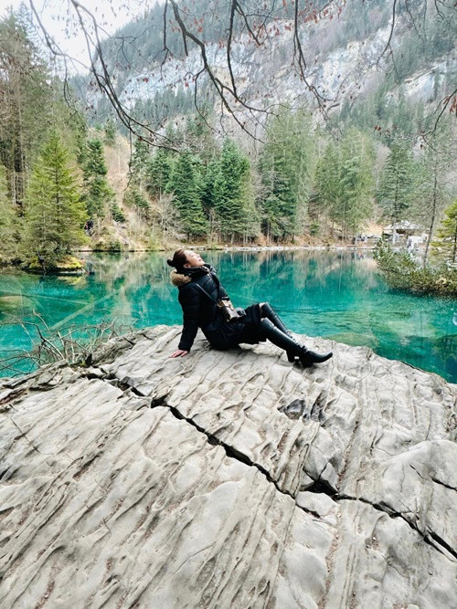 Cô lưu diễn dài các nước châu Âu trong tháng 2.