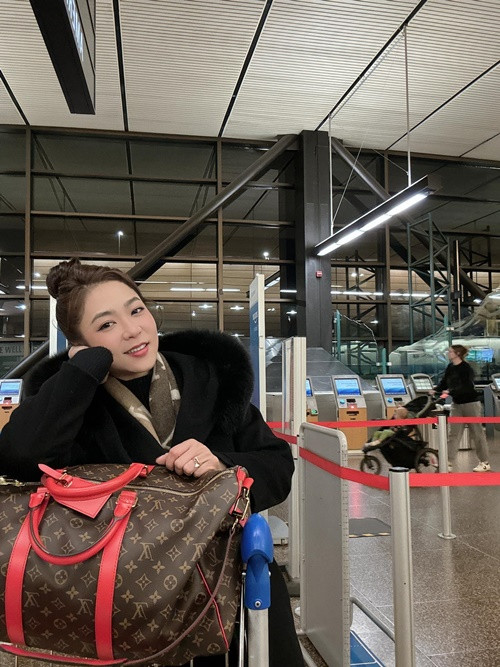 Nữ ca sĩ chạy show mệt nghỉ trong những tháng qua.