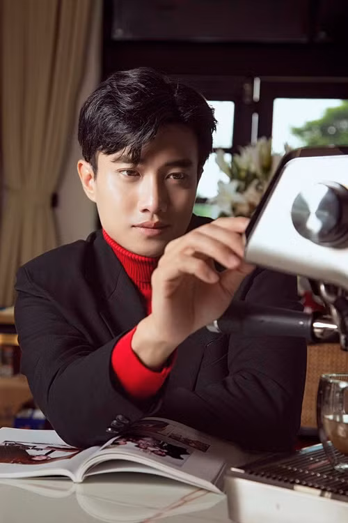 Khi được hỏi bao giờ lấy vợ, Quốc Trường chia sẻ, bản thân anh đã sẵn sàng, chỉ chờ gặp được định mệnh của cuộc đời mình.