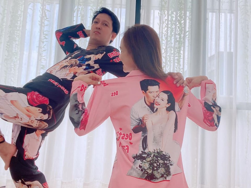 Ở tuổi 34, Nhã Phương còn khiến nhiều người phải ghen tỵ bởi cuộc hôn nhân đầy ngọt ngào bên Trường Giang.