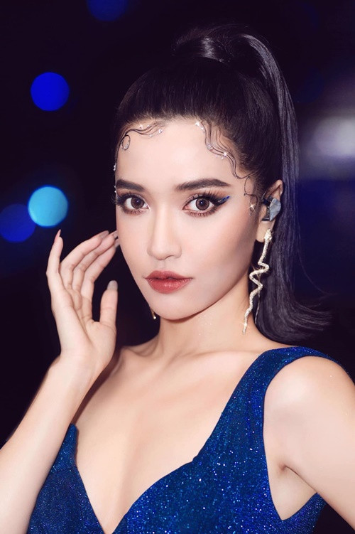 Yêu được nửa năm, Bích Phương quyết định Nam tiến.