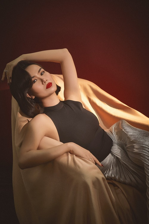 Võ Hạ Trâm ăn chay khi mang bầu. Con gái nữ ca sĩ cũng ăn chay. “Cả gia đình mình lẫn nhà chồng đều như vậy. Mẹ chồng của mình mang bầu, sinh con và nuôi con cũng trong giai đoạn ăn chay. Như mọi người cũng thấy, tất cả thành viên trong gia đình Trâm đều khỏe mạnh”, Võ Hạ Trâm chia sẻ trên Thể Thao Văn Hóa.