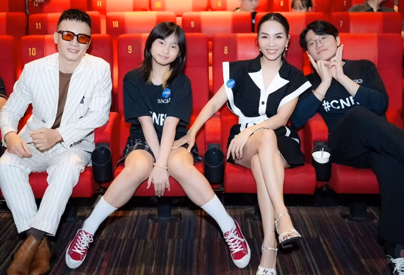 Sao nhí Bố ơi, mình đi đâu thế chia sẻ với bố rằng: “Trong con là 10 phần háo hức, 7 phần lo lắng, hồi hộp”. Ảnh: FBNV.