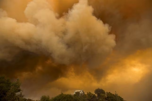 Hàng nghìn người dân ở hai hạt này cũng đã được sơ tán vào ngày 11/9.