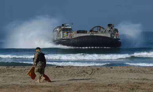 My dieu 30.000 quan doi pho Trung Quoc o Bien Dong?