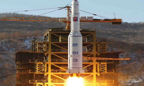 Trieu Tien se phong ten lua to gap doi Unha-3