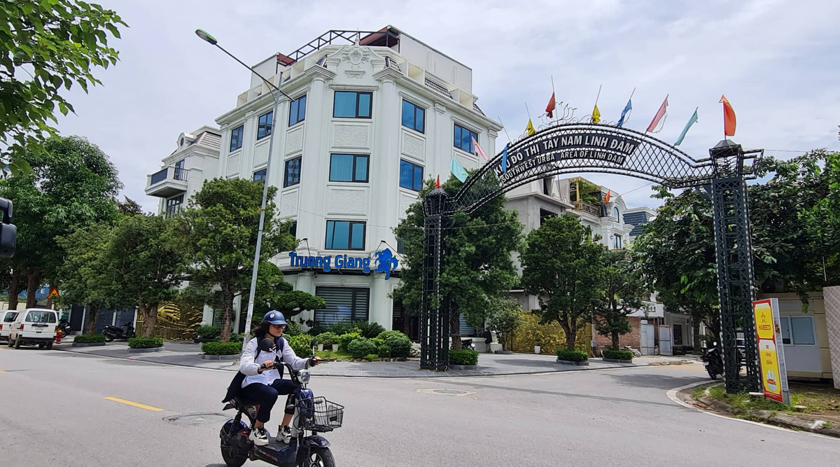 Xót xa loạt lô đất "hoang tàn" của Tổng công ty HUD - Hình 10 Xot xa loat lo dat