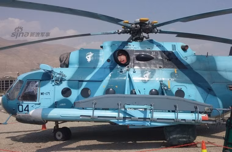 Thế nhưng, câu hỏi đặt ra là trực thăng Mi-171 dùng cái gì để trinh sát phát hiện mục tiêu mặt biển cũng như dẫn bắn trong hành trình bay của tên lửa. Khi cách 20-30km còn lại, đầu tự dẫn chủ động trên tên lửa mới được kích hoạt.