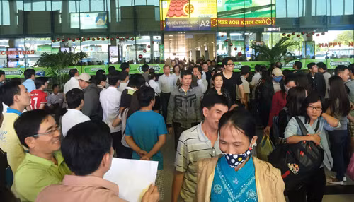 May bay Jetstar dap “nham” san bay vi... sap het xang-Hinh-6