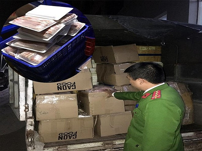  Thu giữ 1,1 tấn hàng hóa thực phẩm không rõ nguồn gốc: Ngày 13/1, Công an TP Hà Nội, cho biết đơn vị đã tiến hành xử phạt hành chính Công ty TNHH Gaon Food với số tiền 70 triệu đồng về hành vi “Hàng thực phẩm nhập lậu không rõ nguồn gốc xuất xứ”. Hơn 1,1 tấn hàng hóa thực phẩm như cá ngừ, cá bò khô, thịt lợn đóng khay, thịt lợn… không rõ nguồn gốc của Công ty TNHH Gaon Food chuẩn bị tung ra thị trường thì bị cơ quan chức năng phát hiện, thu giữ. 