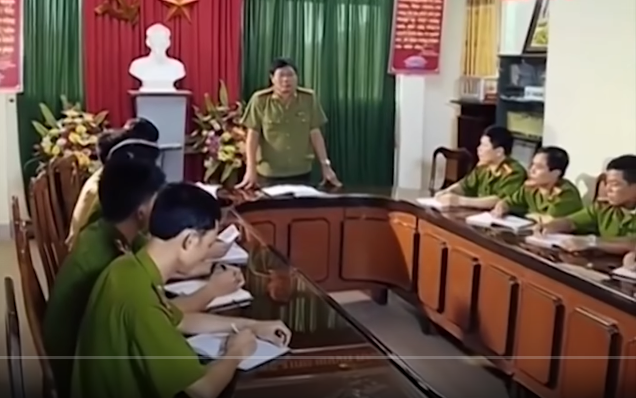 Lúc đó nhiều người cho rằng do trời tối, anh Bình bị trượt chân rơi xuống cống chết đuối. Nghi vấn cái chết bất thường, cơ quan CSĐT Công an tỉnh Hà Tĩnh phối hợp với công an huyện Đức Thọ đã điều tra và tìm ra nguyên nhân cái chết của ông Bình là bị giết. 