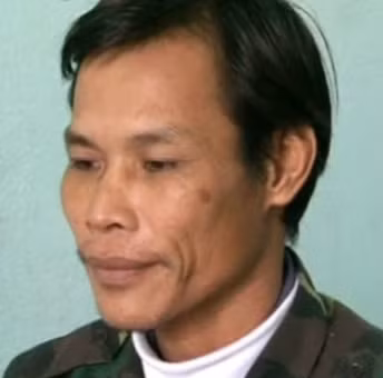 Bằng những nguồn tin bí mật cơ quan điều tra nắm bắt được những biểu hiện không bình thường của Hạnh từ khi lực lượng chức năng khai quật tử thi nạn nhân như lo lắng, quan tâm đặc biệt tới điều tra của cơ quan Công an.