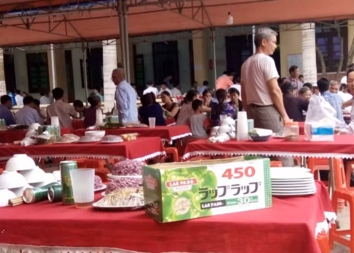 Nghi huu 'doan tu', hat pho Kiem lam o Thanh Hoa mo tiec linh dinh