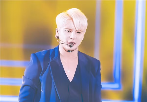 Yoochun lao dao vi be boi ma tuy, hai mau con lai cua JYJ o dau?-Hinh-4