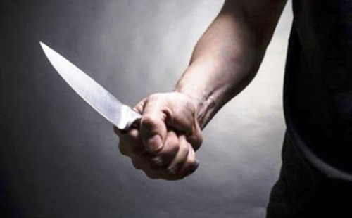 Nam thanh nien bi dam chet vi gianh ban gai giua duong