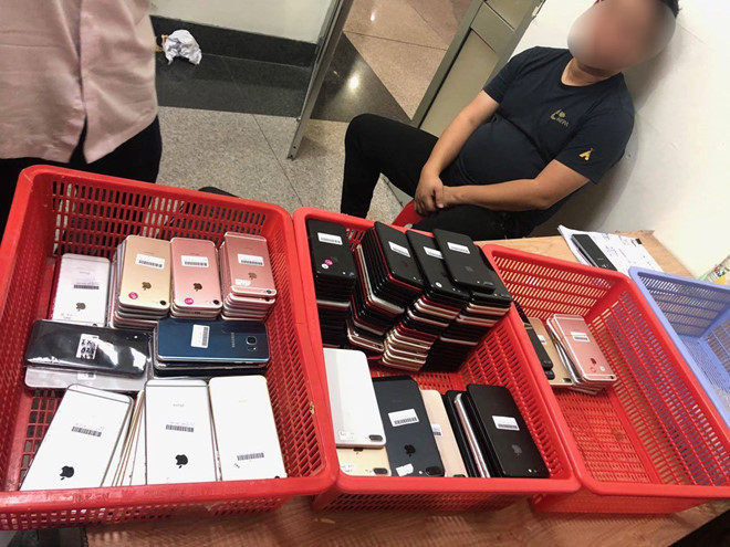 Phi vu buon lau 'khung': 2.500 smartphone tu Trung Quoc vao Viet Nam-Hinh-4
