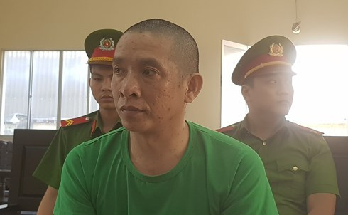 Tai xe xe khach tong chet 2 be gai o Binh Duong linh an 9 nam tu