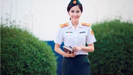 Ngam hoa khoi Dong bang 2015 dep la trong quan phuc