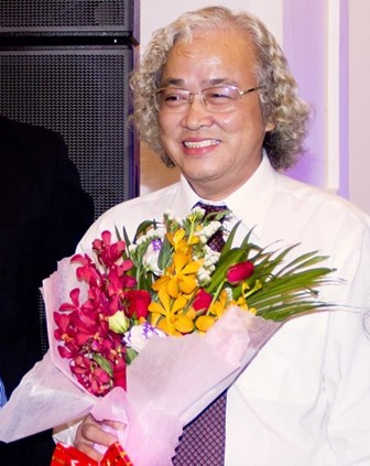 Tai sao dai gia so 1 Sai thanh vuong vong lao ly?