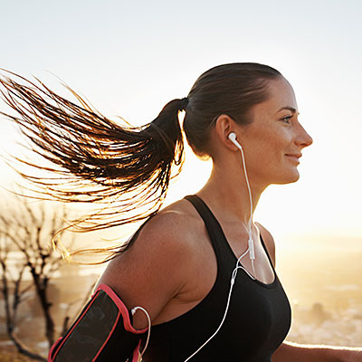 Sau phẫu thuật, với bộ ngực nhỏ hơn, bạn sẽ thuận lợi hơn trong một số việc: khi tập luyện thể thao, khi mua đồ, khi diện đồ...