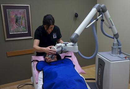 Nhưng giáo sư Rod Sinclair, một giáo sư y khoa tại Đại học Melbourne và Giám đốc da liễu tại Trung tâm chăm sóc sức khỏe Epworth không hoàn toàn đồng ý với nhận định này.